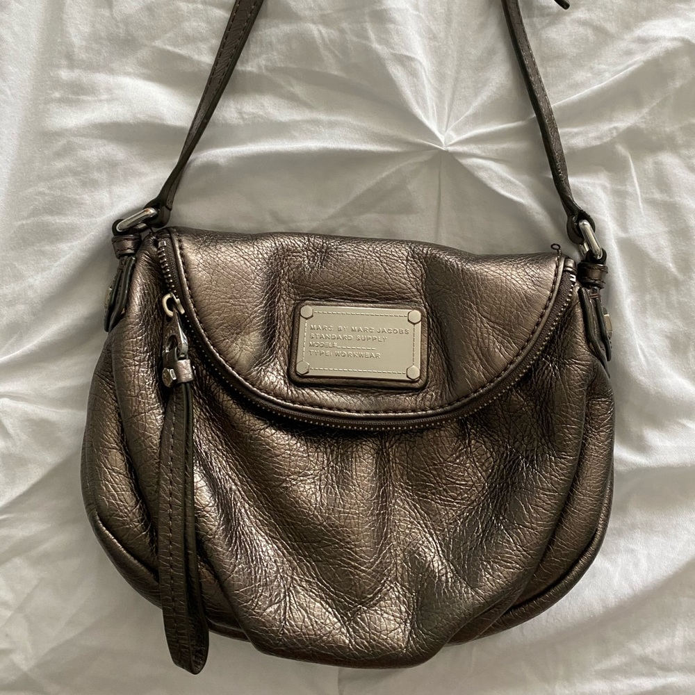 Marc Jacobs crossbody purse